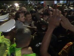 Tiga Pelaku Penjarahan di Lokasi Kebakaran Pasar Sentral Makassar Diciduk Polisi