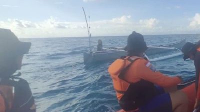 Nelayan Terjatuh Saat Mencari Ikan di Pulau Pasi, Basarnas Langsung Kerahkan Personil
