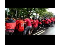 Tarik Tambang Dengan 5000 Peserta Memakan korban Jiwa
