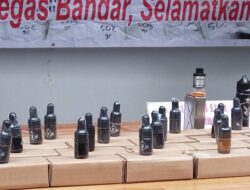 Polisi Bekuk Produsen Liquid Vape Mengandung Sabu di Jakarta Barat