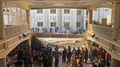 Korban Tewas Bom Masjid di Pakistan Capai 100 Orang, 150 Luka-luka