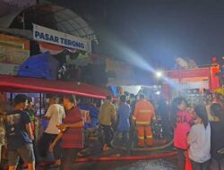 Breaking News: Pasar Terong Makassar Kebakaran