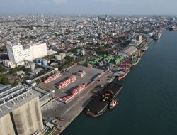Aplikasi PTOS-M, Standardisasi Pelayanan di Pelabuhan Makassar