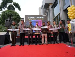 Kalla Kars Buka Showroom United E-Motor di Banten