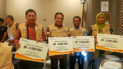 Tawakkal Kahar Raih Gelar Terbaik 1 GTK Inovatif Kepala SMA se Sulawesi Selatan
