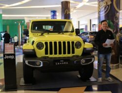 Kalla Kars Pamerkan Jeep Wrangler Sahara di Trans Auto Vaganza 2023