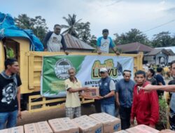 Hari Pertama KKLR Sulsel Peduli Luwu, Ratusan Paket Nasi Kotak dan Bahan Makanan Dibagikan ke Warga Terdampak Banjir