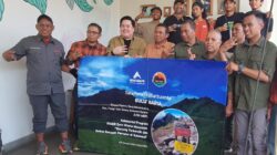 EIGER Adventure Kolaborasi dengan Bulu’ Baria di Gowa Ciptakan Gunung Bebas Sampah Pertama di Sulawesi