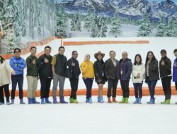 Untuk Mempererat Silahturahmi, Trans Snow World Makassar Mengadakan Corporate Gathering