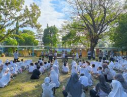 SD Islam Athirah 2 Adakan Kegiatan Police Goes to School
