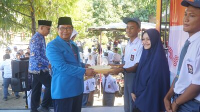 SMKN 2 Makassar Gelar Upacara HUT RI Ke 79