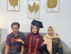 Perempuan Camba: Cum Laude UNM