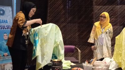 Hotel Mercure Merayakan Hari Batik Nasional 2024