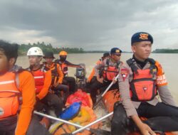 Pencarian Hari Kelima Seorang Pemuda Yang Tenggelam di Bendungan Benteng, Kabupaten Pinrang
