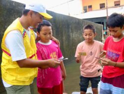 Indosat Ooredoo Hutchison Salurkan Bantuan untuk Korban Banjir di Makassar