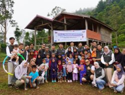 Kalla Translog Gelar Kegiatan CSR Mengajar & Berbagi di Desa Babangen, Kabupaten Bantaeng