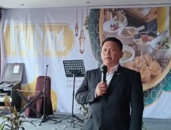 Paket buka bersama bertemakan kurma di hotel santika Makassar