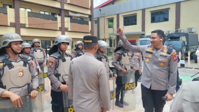 Jelang Hari Buruh, Kapolres Gowa Tinjau Latihan Dalmas Sat Samapta