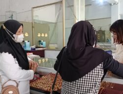 Harga Emas Tembus Rp1,9 Juta per Gram, Toko Emas di Gowa Sepi Pembeli