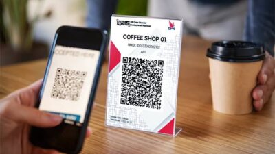 Irvan Nikmati Kemudahan Belanja dengan QRIS Berkat IM3