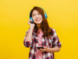 Remaja Gemar Dengar Radio Streaming, Andalkan IM3 untuk Koneksi Stabil