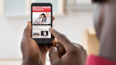 Nikmati Baca Berita Tanpa Hambatan, Andi Puji Kecepatan Jaringan IM3