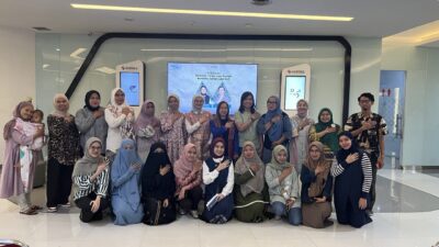 Telkom Regional 5 Latih 30 Perempuan Buat Usaha