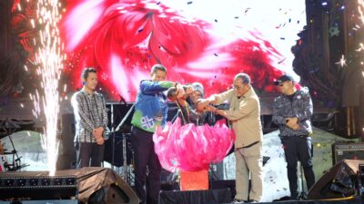 Tradisi Malimbur Bunga Meriahkan Pembukaan Beautiful Malino 2025