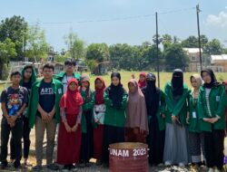 KELOMPOK KKN POSKO 11 BONTOLANRA WUJUDKAN SINERGI EDUKASI DAN AKSI NYATA MELALUI PENGADAAN TEMPAT SAMPAH DAN PLANG EDUKASI SAMPAH