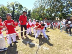 Meriahkan HUT ke-80 RI, Pelajar SD Islam Athirah 2 Unjuk Semangat Juang Lewat Lomba
