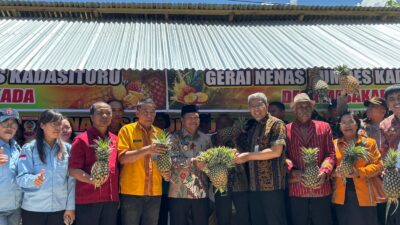 OJK DAN PEMDA SULSEL-SULBAR: BERKOMITMEN MENINGKATKAN LITERASI KEUANGAN MASYARAKAT