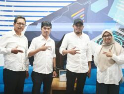 Tiga Alumni Terbaik Prodi Komunikasi UIT masuk Pengurus ISKI Korwil Sulsel. Ka.Prodi Apresiasi Alumni