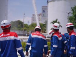 Direksi Pertamina Patra Niaga Tinjau Kesiapan Sarfas Lewat Program “Pantau Bareng SPBU” di Makassar