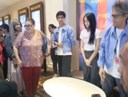 Riri Riza Ungkap Proses Panjang Pembuatan Film Remake Ada Apa Dengan Cinta?, Lea dan Al Ceritakan Tantangan Perankan Tokoh Legendaris