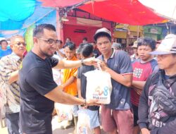 Meriahkan HUT Makassar, Perumda Pasar Salurkan Bantuan ke Ratusan Petugas Kebersihan Pasar