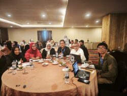 Kabid Koperasi Dr. Harryman Herdianto Menutup Bintek Penyusunan AD dan ART bagi KKMP Kota Makassar