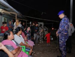 Kapolres Gowa dan Ketua Bhayangkari Tinjau Korban Puting Beliung, Salurkan Bantuan dan Imbau Waspada Cuaca Ekstrem