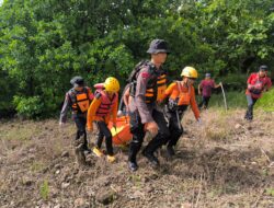 Hari Kedua Pencarian, Tim SAR Gabungan Temukan Perempuan Paruh Baya yang Terseret Arus Sungai di Sidrap