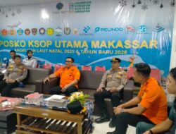 DEPUTI SARANA DAN PRASARANA BASARNAS BAPAK MARSDA TNI WIDYARGO IKOPUTRA, S.M, M.M. CIQaR LAKUKAN KUNJUNGAN KE POSKO SIAGA NATARU DI WILAYAH KERJA MAKASSAR