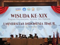 Wisuda Universitas Indonesia Timur, Pemkot Makassar Dorong Peningkatan SDM Kesehatan