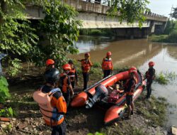 Basarnas Lakukan Pencarian Warga Pattalasang Gowa