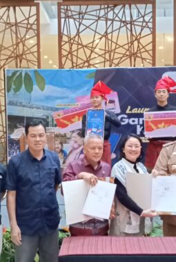 Bupati Maros Launching Program “Gammarana Kartuta”, Dorong Kepemilikan Kartu Identitas Anak