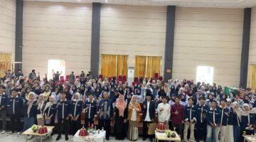 HMJ Perbankan Syariah Sukses Gelar Studium General