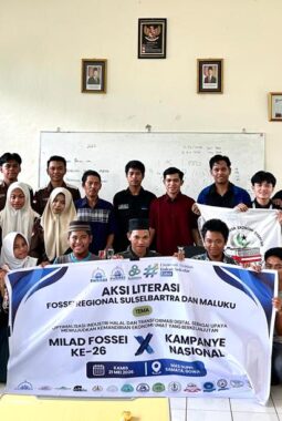 Melalui Kampanye Nasional (KAMNAS), FoSSEI SulSelBarTra & Maluku Ajak Generasi Muda Belajar dan Mengenal Ekonomi Syariah Melalui Aksi Literasi