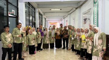 Prodi M.Kes UIT Jalani Asesmen Lapangan dari Tim Asesor LAM PTKes, Targetkan Akreditasi Unggul.