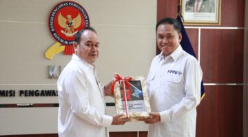 Gopprera Panggabean Resmi Pimpin KPPU, Hilman Pujana Jadi Wakil Ketua hingga 2029