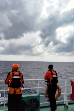 Hari Kelima Pencarian KM Nurul Salsa, Basarnas Perluas Area hingga 1.305 Nm², KRI Hiu dan KRI Marlin Perkuat Operasi SAR