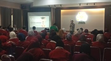SMA Islam Athirah Bukit Baruga Paparkan Program Unggulan Di hadapan SMK Telkom Makassar
