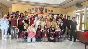 Tim Cara’de BEM KMF TP UH PPKO 2026 Dorong Kemandirian Pembudidaya melalui Pelatihan Produksi Pakan Ikan