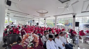Rawat Silaturahmi di Tanah Rantau, KKLR Peringati Maulid Nabi dan Santuni Anak Yatim